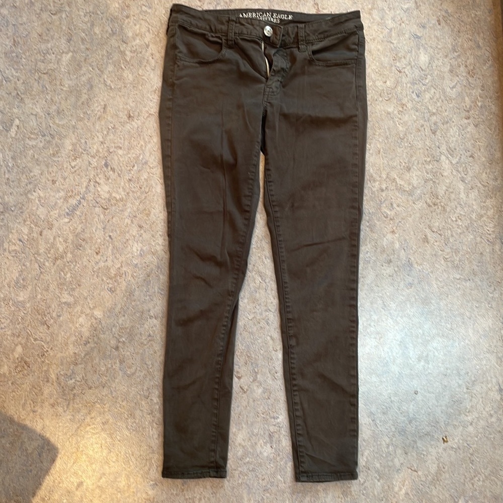 Stretchy American eagle jeans